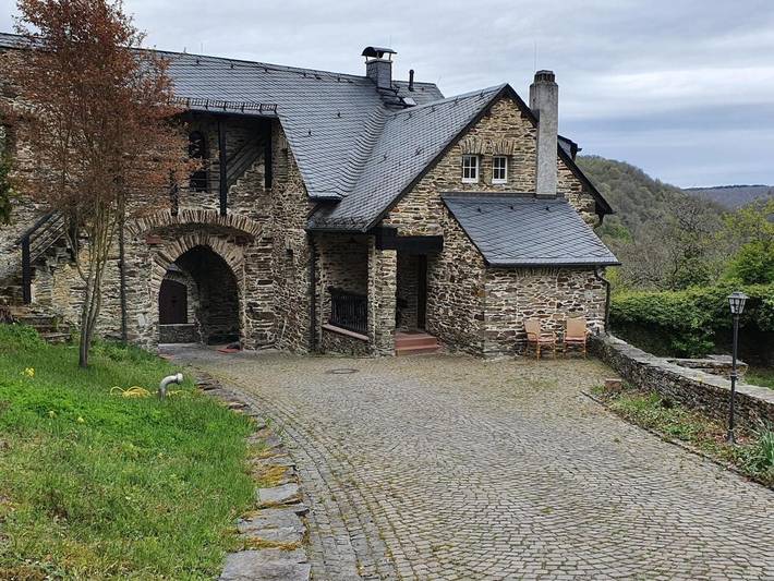 Ferienhaus für 4 Personen, mit Terrasse und Garten sowie Ausblick