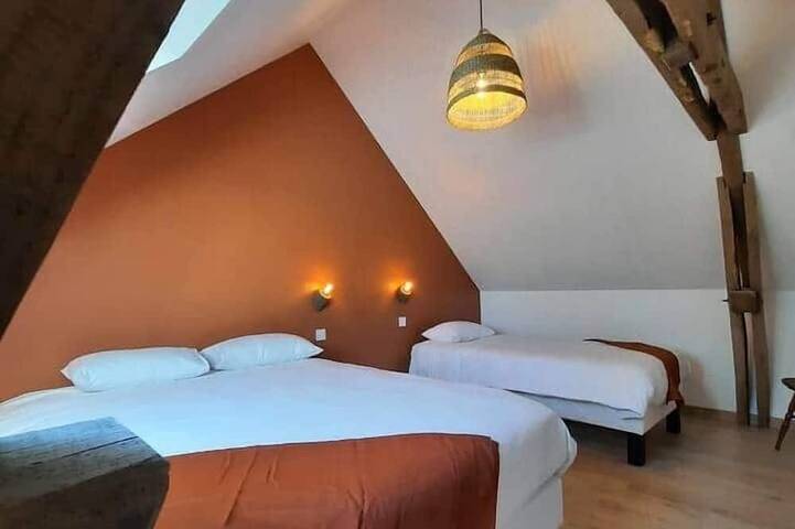 Location de vacances pour 9 personnes, avec jardin à La Bouëxière - 2