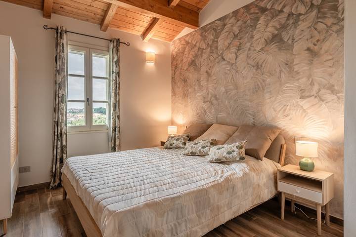 Holiday Home 'Oasi al Sole' with Mountain View, Private Garden and Wi-Fi in Santa Maria a Monte, Pisa provins