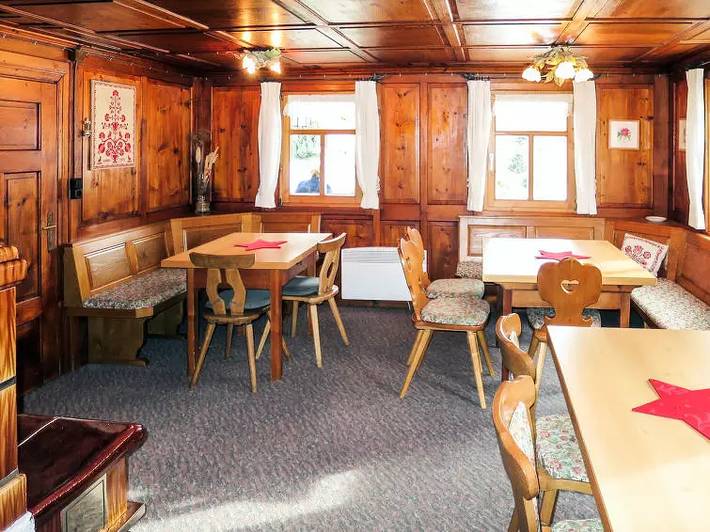 Villa für 10 Personen, mit Balkon