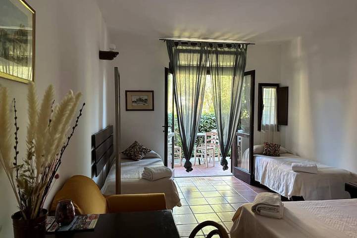 Agriturismo Lago Bracciano - Room Lilla in Anguillara Sabazia, Lago di Bracciano