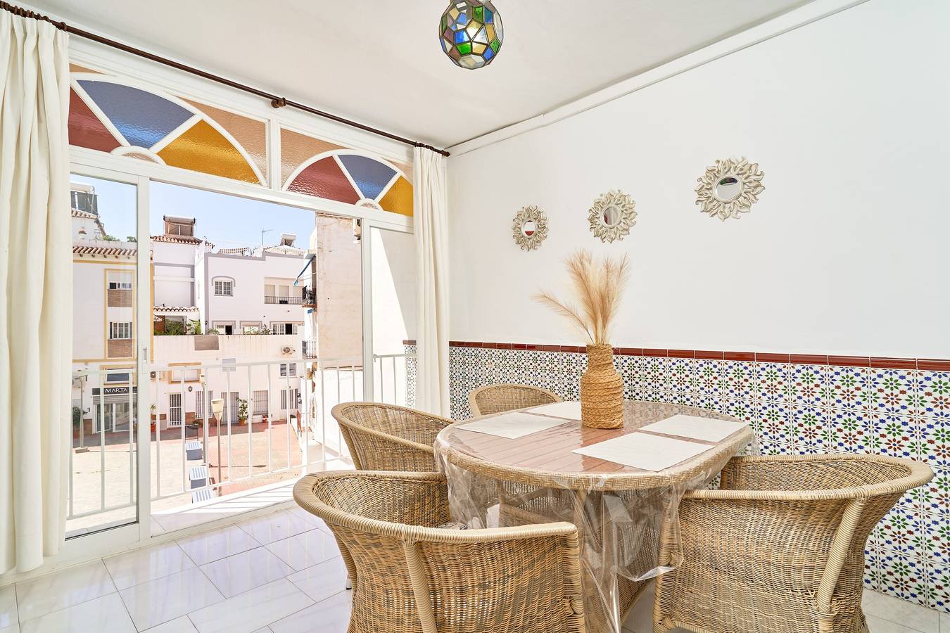 Entire apartment, 'Animas 1' Apartment with Balcony, Wi-Fi and Air Conditioning in Nerja Centre, Nerja