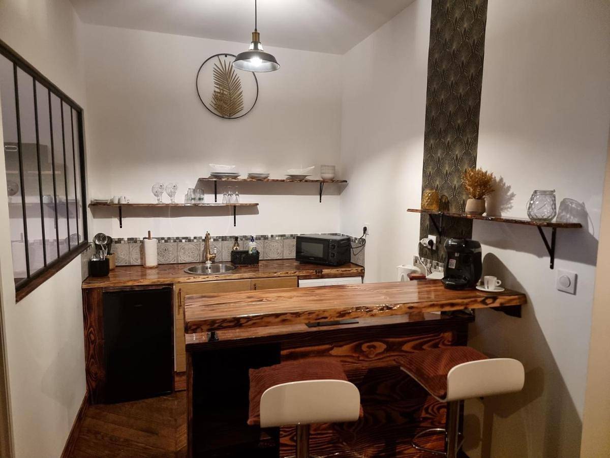 Appartement entier, Prestigieuse Résidence St Marie - Appt 2 Chambres - N 18 in Bellac, Région de Bellac