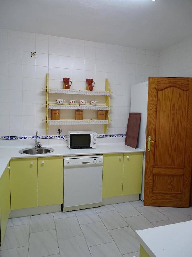 Three-Bedroom House in Matalascañas, Almonte