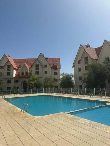 Gîte pour 4 personnes, avec piscine ainsi que vue et balcon dans Ifrane