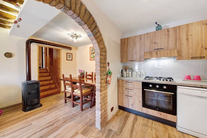 Hel lägenhet, Apartment 'Il Cuore Delle Dolomiti' with Mountain View, Private Terrace and Garden in Vodo di Cadore, Östra Dolomiterna