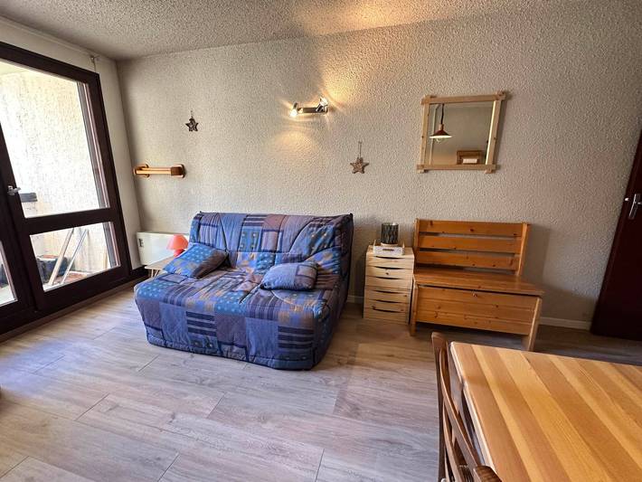 Ganzes Studio, Studio für 4 Pers am Fuße der Pisten mit Südbalkon, Parkplatz in Corrençon-en-Vercors, Parc naturel régional du Vercors