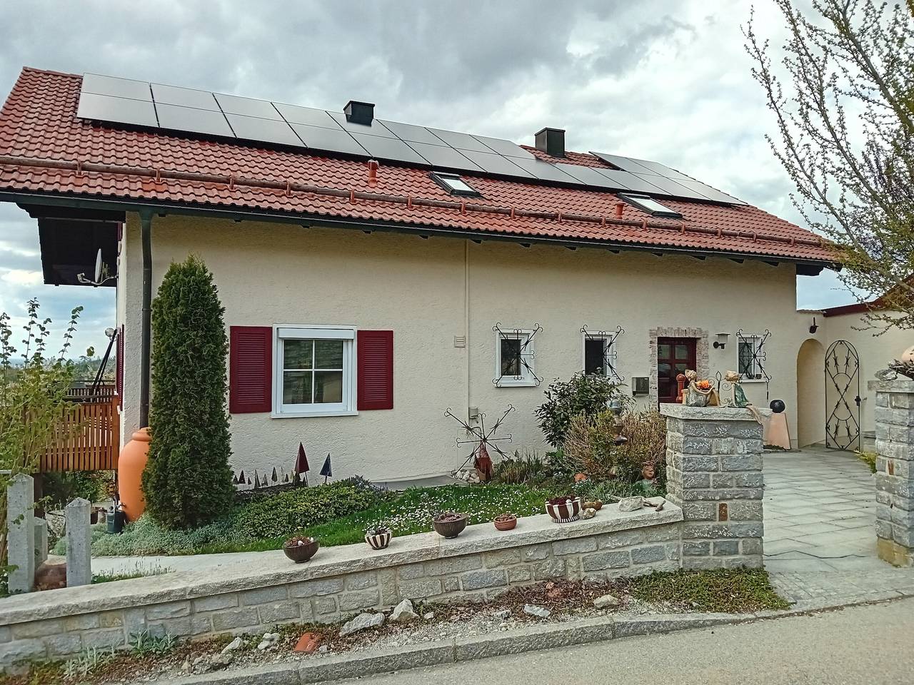 Entire apartment, Apartment 'Familie Graml' with Stunning Views, Large Garden with Bbq and Swing in Hauzenberg, Passauer Land