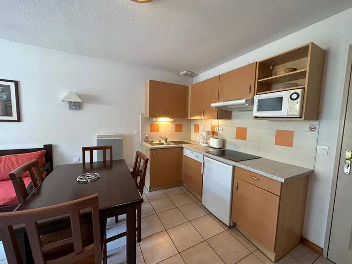 Gîte pour 5 personnes, avec piscine ainsi que terrasse et sauna, animaux acceptés à Sainte-Marie-la-Blanche - 3