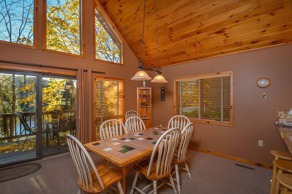 Spektakuläre Aussicht auf See und Skipiste! in McHenry, Deep Creek Lake