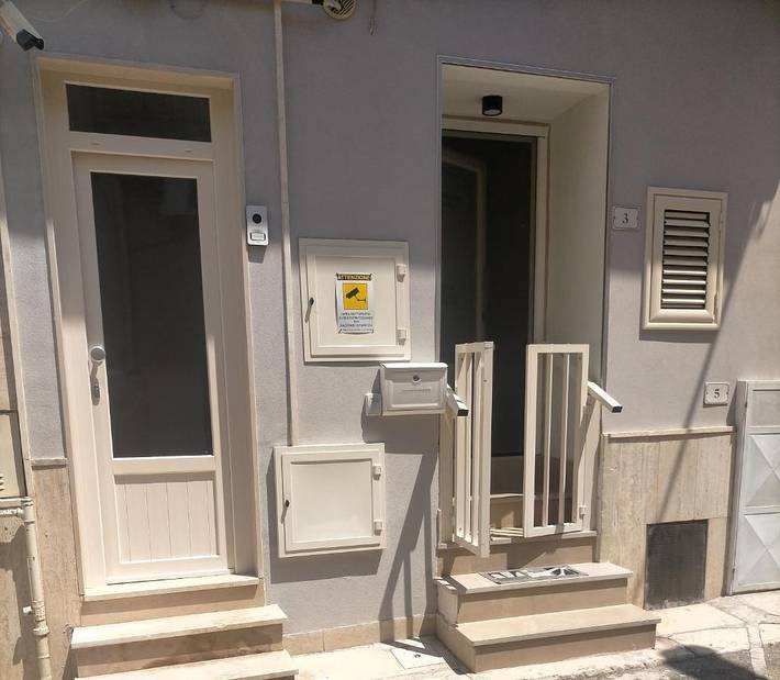 Location de vacances pour 3 personnes, avec vue et terrasse, adapté aux familles à Palagiano - 4