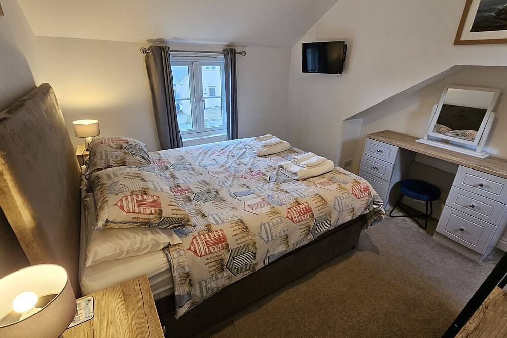 Pepperpot -  a cottage that sleeps 2 guests  in 1 bedroom in Portreath, Cornwall