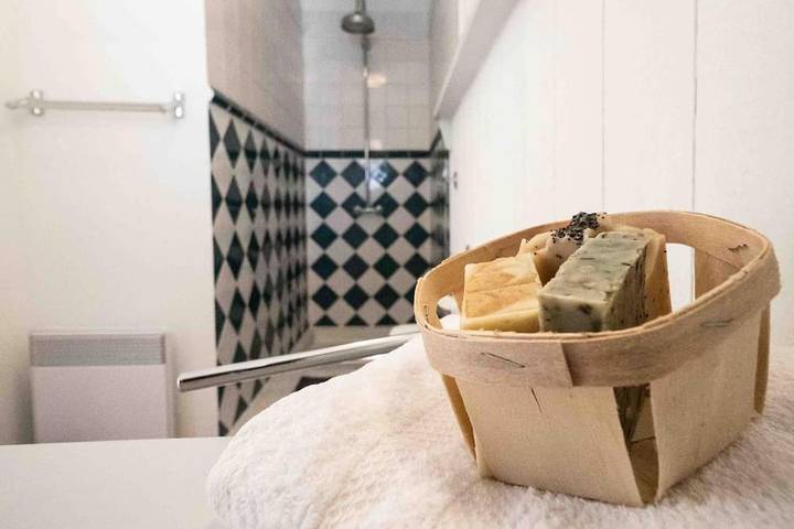 Location de vacances pour 6 personnes, avec jardin ainsi que vue et piscine, animaux acceptés à Durban-Corbières - 4