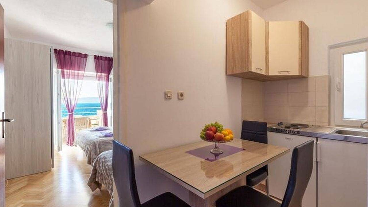 Cały apartament wypoczynkowy, Ferienwohnung für 3 Personen (30 m²) in Pisak in Pisak, Żupania splicko-dalmatyńska