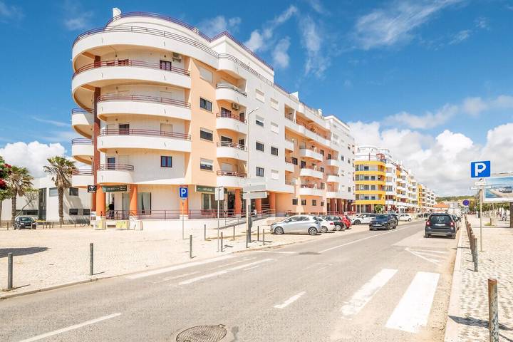 Gîte pour 4 personnes, adapté aux familles à Costa da Caparica - 2