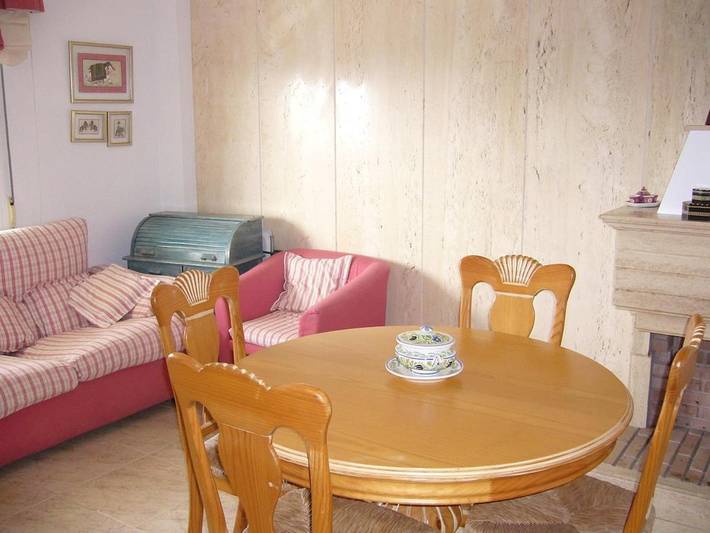 Apartamento de vacaciones para 5 personas, con vistas y jardín, Se admiten mascotas - 1