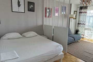 Appartement De Vacances pour 4 Personnes dans Puteaux, Hauts-de-Seine, Photo 2
