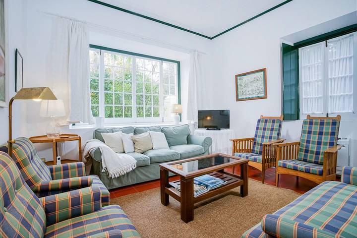 Casa de férias para 8 pessoas, com jardim e varanda em Furnas