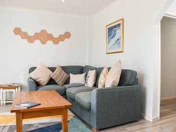 Holiday Rental for 6 People in Looe, Cornwall, Photo 3