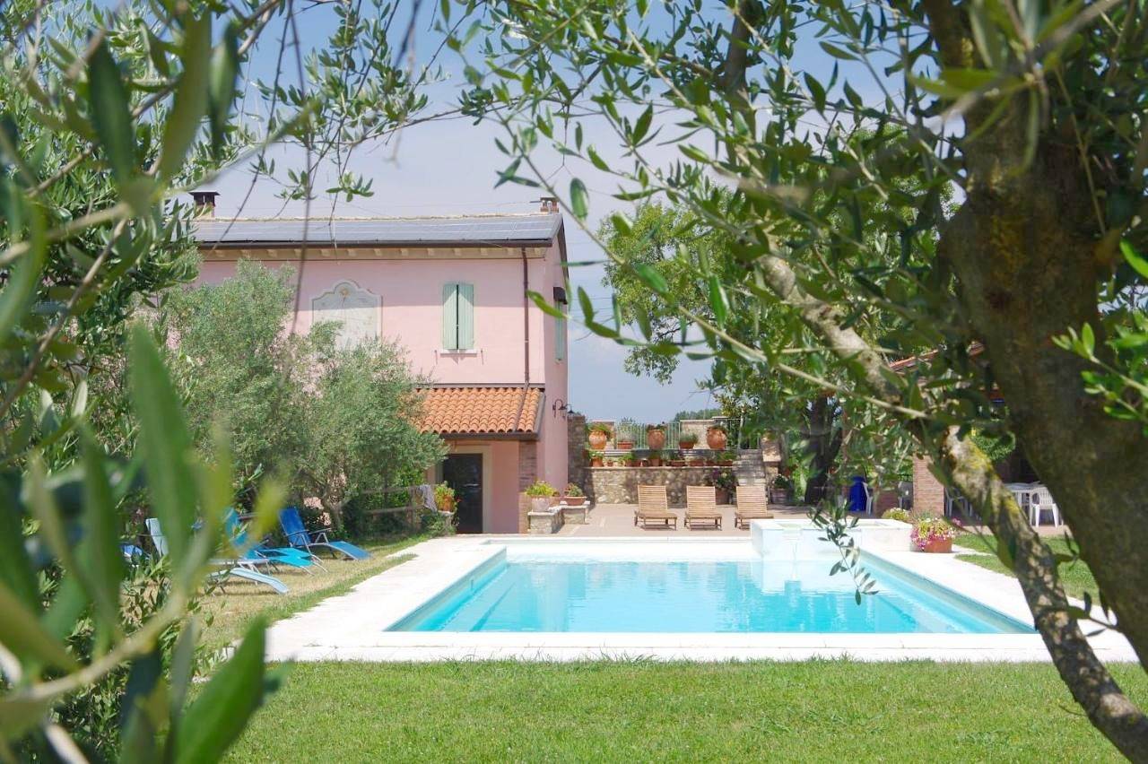 Monolocale intero, Agriturismo La Casa Del Mandorlo in Monzambano, Lago di Garda