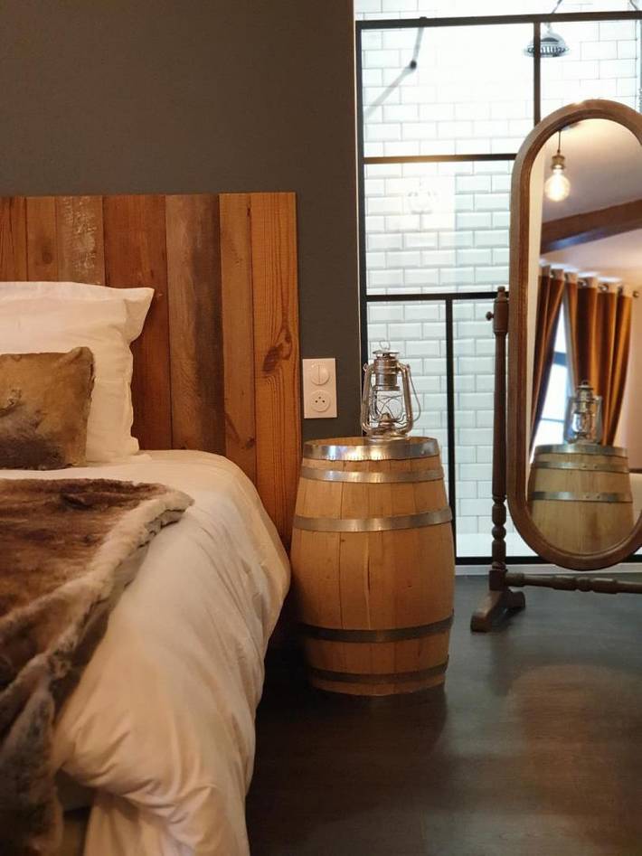 Entire holiday apartment, Le Saloon de Rose in Valenciennes, Valenciennes region