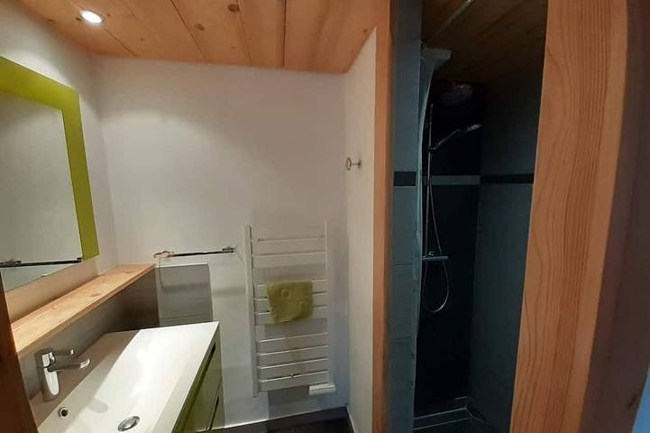 Appartement F2 dans chalet face au Mont Blanc (animaux non acceptés) in Combloux, Pays du Mont-Blanc