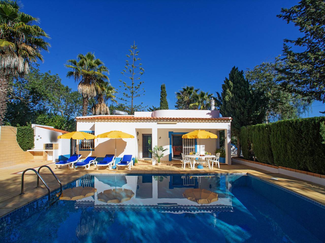 Maria in Vale de Santa Maria, Albufeira