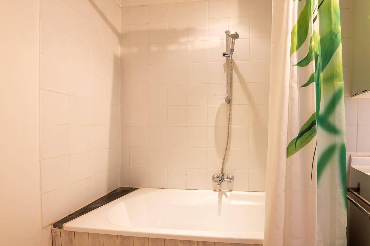Spacious 7-Bed House in Oostende City in Ville d'Ostende, Oostende