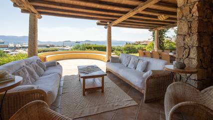 Villa pour 8 personnes, avec jardin et terrasse, animaux acceptés dans Costa Smeralda