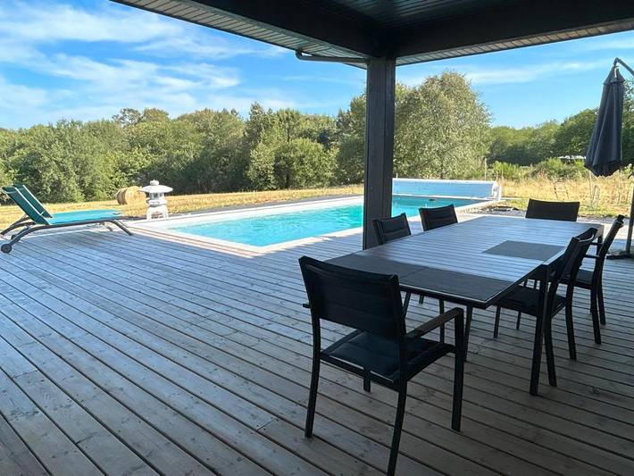Chambre d’hôte pour 6 personnes, avec jardin et terrasse ainsi que vue et piscine en Aquitaine - 2