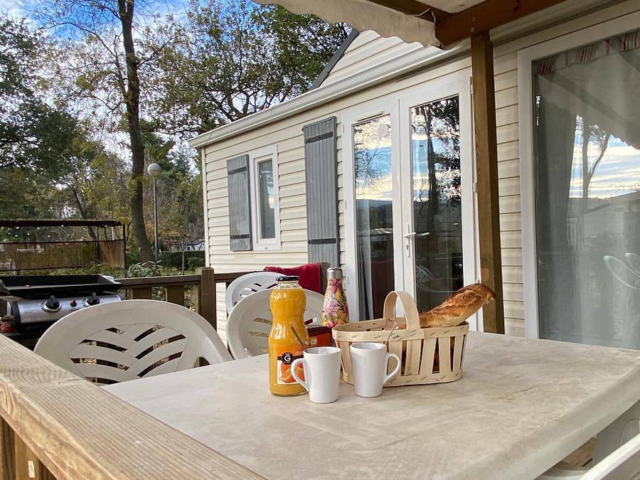 Camping La Tour de France - Mobilheim 6 personen - 3 Schlafzimmer / Confort Clim in Latour-de-France, Regionaler Naturpark Corbières-Fenouillèdes