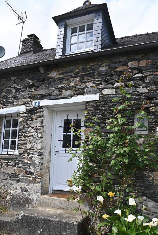One-Bedroom House in Caurel, Région de Guingamp