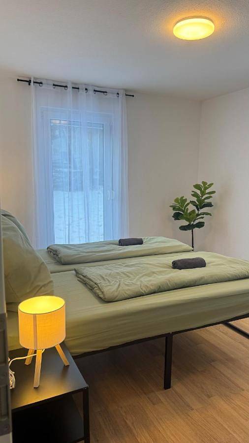 Ferienwohnung für 6 Personen, mit Balkon und Terrasse sowie Garten