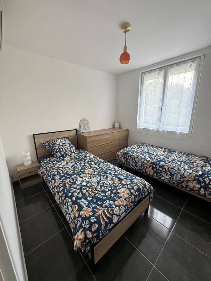 Appartement entier, Three-Bedroom Apartment in Méreau, Région de Vierzon