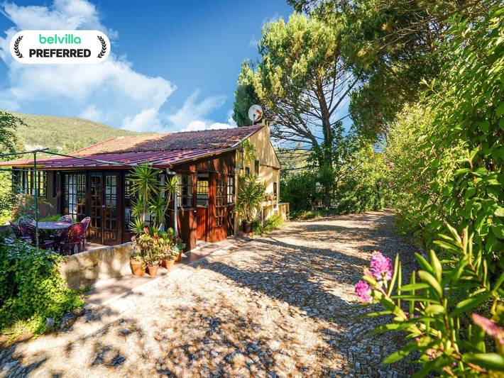 Casa de campo para 10 pessoas, com piscina e terraço, com animais de estimação em Penafiel