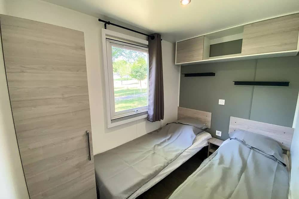 Mobil home - 2 chambres avec climatisation Nesasio 4 Ã  5 personnes - 4 pers. inclus dans le tarif in Saint-Germain, Ardèche