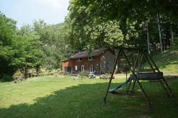 Gîte pour 5 personnes, avec piscine à Hostun