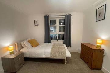 Apartment for 4 People in Swindon, North Wessex Downs, Photo 3