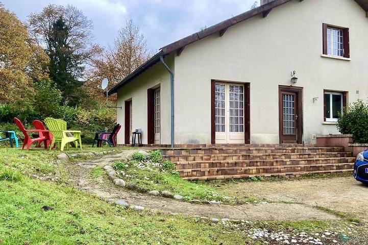 Location de vacances pour 13 personnes à Compreignac