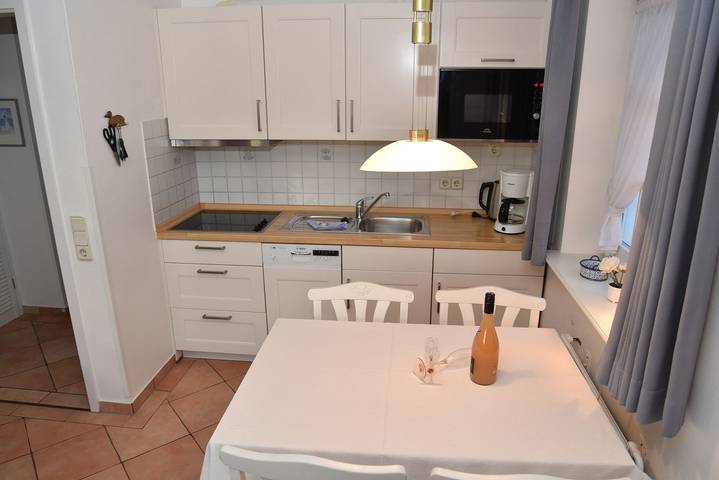 Ganze Wohnung, Ferienwohnung "Ta-1a" in Wenningstedt, Sylt
