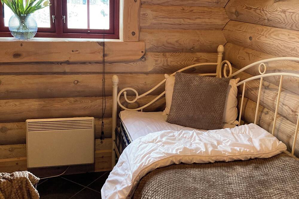 Family-Friendly Cabin Near Ski Slopes and Trails. Sleeps 12 in Nissedal