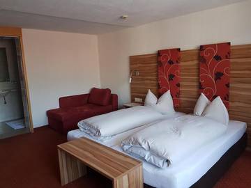 Hotel für 2 Personen, mit Balkon und Sauna, mit Haustier in Radfeld