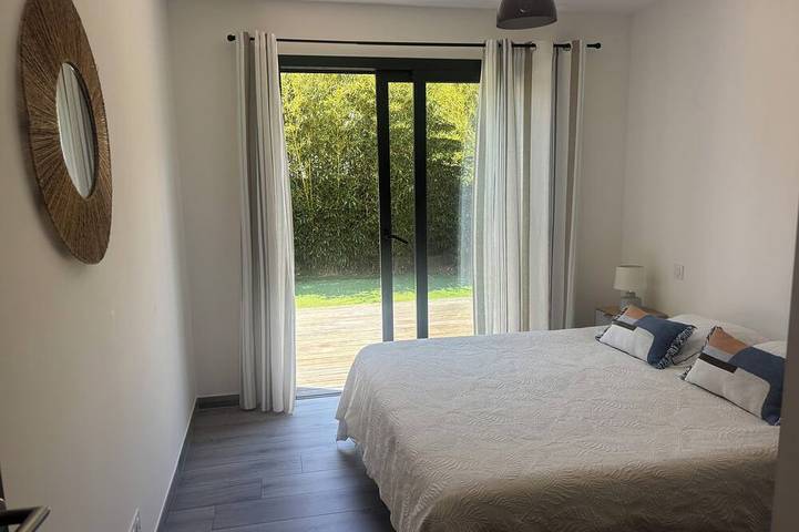 Piscine chauffée - Plages à 2 min - 4 chambres - Clim Wifi in Lecci, Arrondissement de Sartène