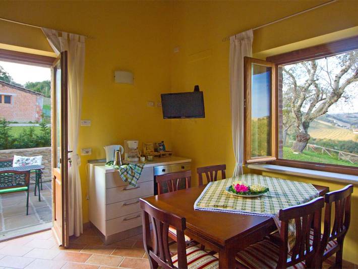 Villa für 5 Personen, mit Terrasse und Pool in Marche - 3