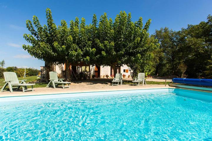 Gîte pour 6 personnes, avec piscine et jardin à Cestayrols - 3