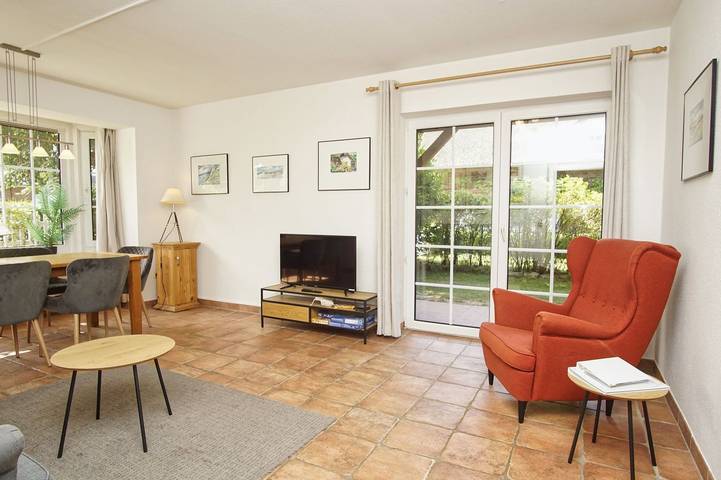 Ferienwohnung für 4 Personen, mit Terrasse und Garten in Zirkow - 2