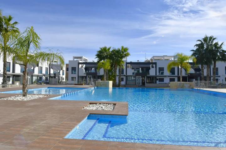 Vakantieappartement voor 4 personen, met kinderzwembad en terras in Orihuela Costa