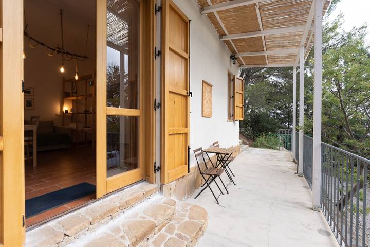 Vacation rental for 4 people, with Balcony and Yard