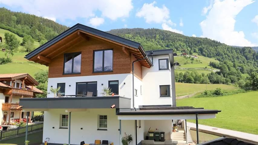Ferienwohnung für 6 Personen, mit Terrasse und Sauna