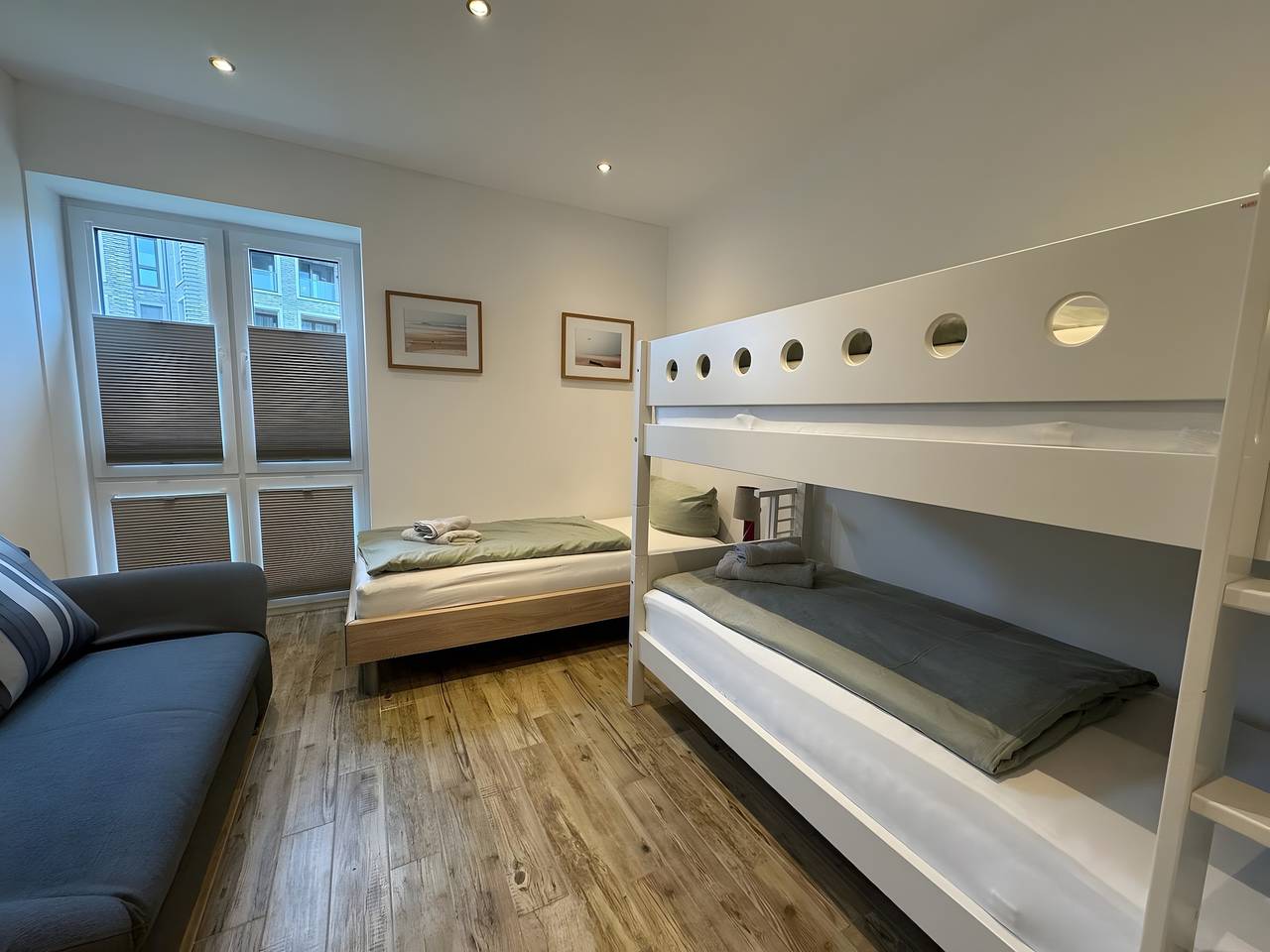Ganze Wohnung, Apartment „Strandglück“ im Nordsee Park Dangast“ mit privater Terrasse, Garten und Kinderzimmer in Nordseebad Dangast, Varel